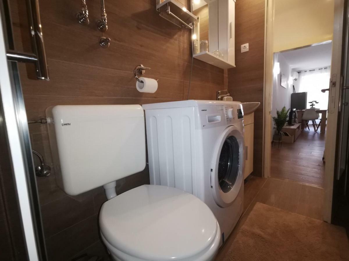 A Charming One-Bedroom Apartment In The Heart Of 'Rovinj' Eksteriør billede